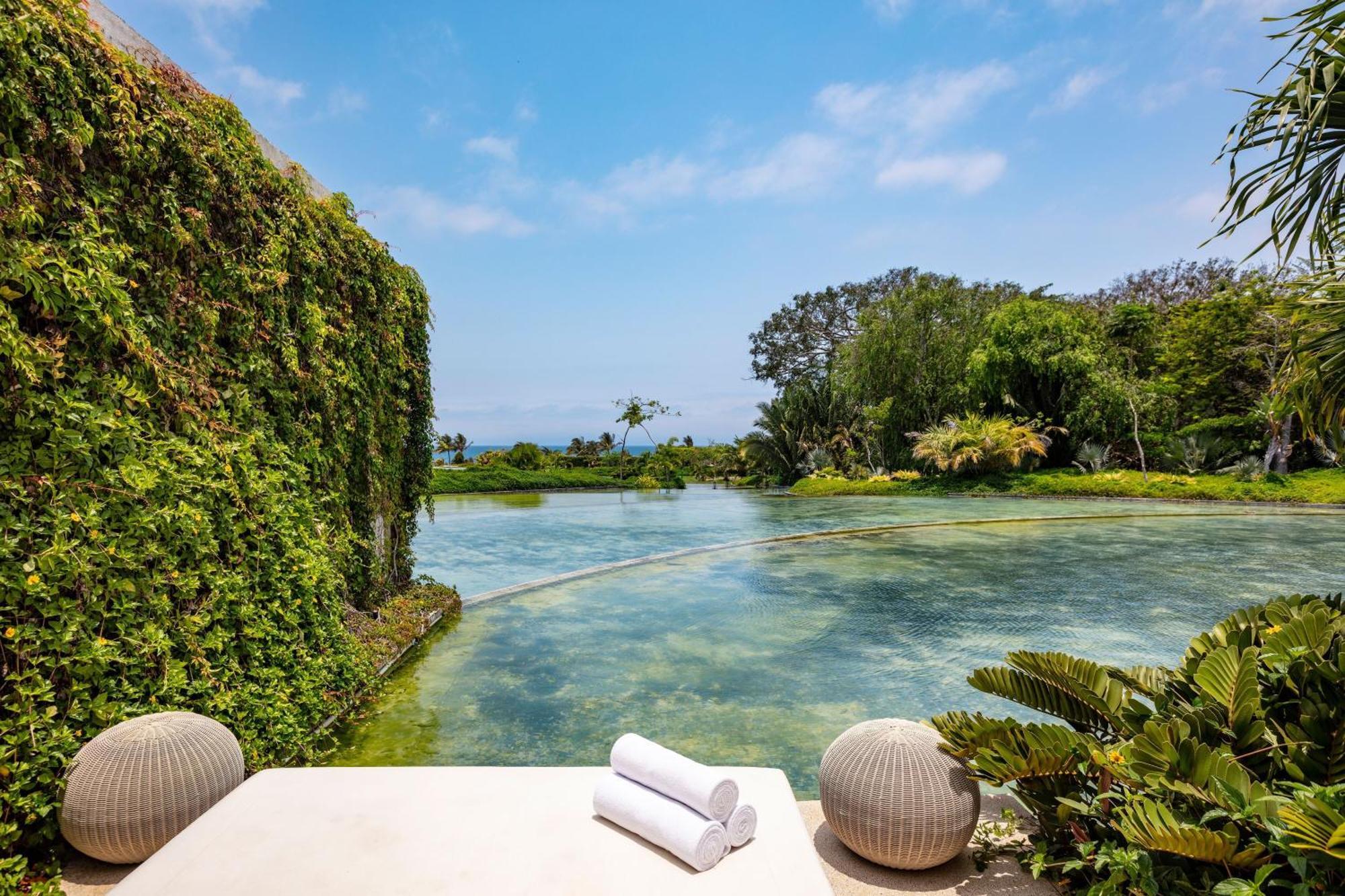 W Punta De Mita Hotell Punta Mita Exteriör bild